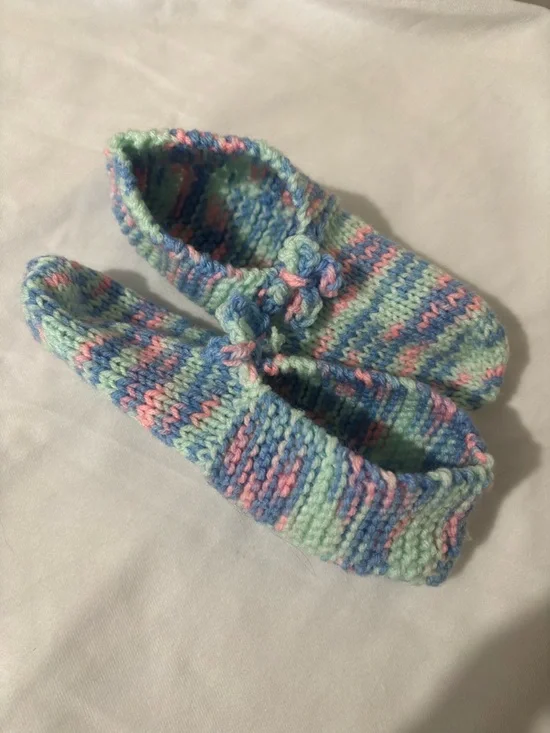 Handmade Kids Knit Slippers in Pastel Blue, Pink & Green size 4 - Picture 2 of 4